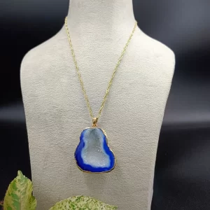 Crystal Cove Druzy Stone Pendant Necklace – Blue Ocean