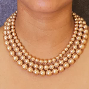 Eternal Bond - Golden Shell Pearls Necklace