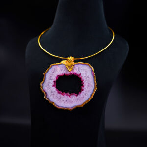Gem Flow Necklace - Agate Slice Stone & Brass Hasli