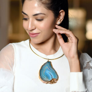 Golden Teardrop Necklace with Agate Slice Stone and Brass Hasli