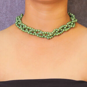 Radiant Thread Choker Green Necklace cum Hairband with Shell Pearls