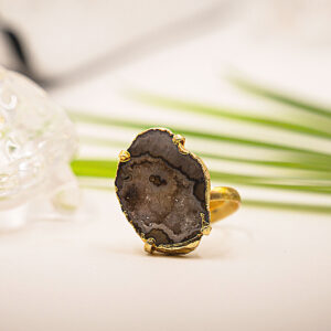 Shimmer Nest Grey Adjustable Ring with Geode Stone.